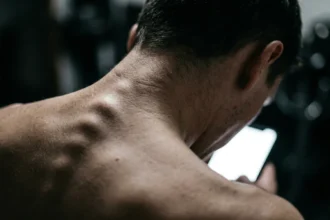 Posture and mood connection